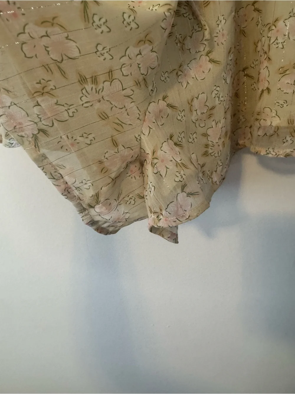 NWT Skirt Kinslee Cream Floral Halter Tie Neck Short Set Small